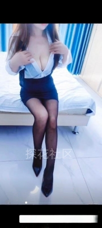 西乡塘风骚大奶少妇